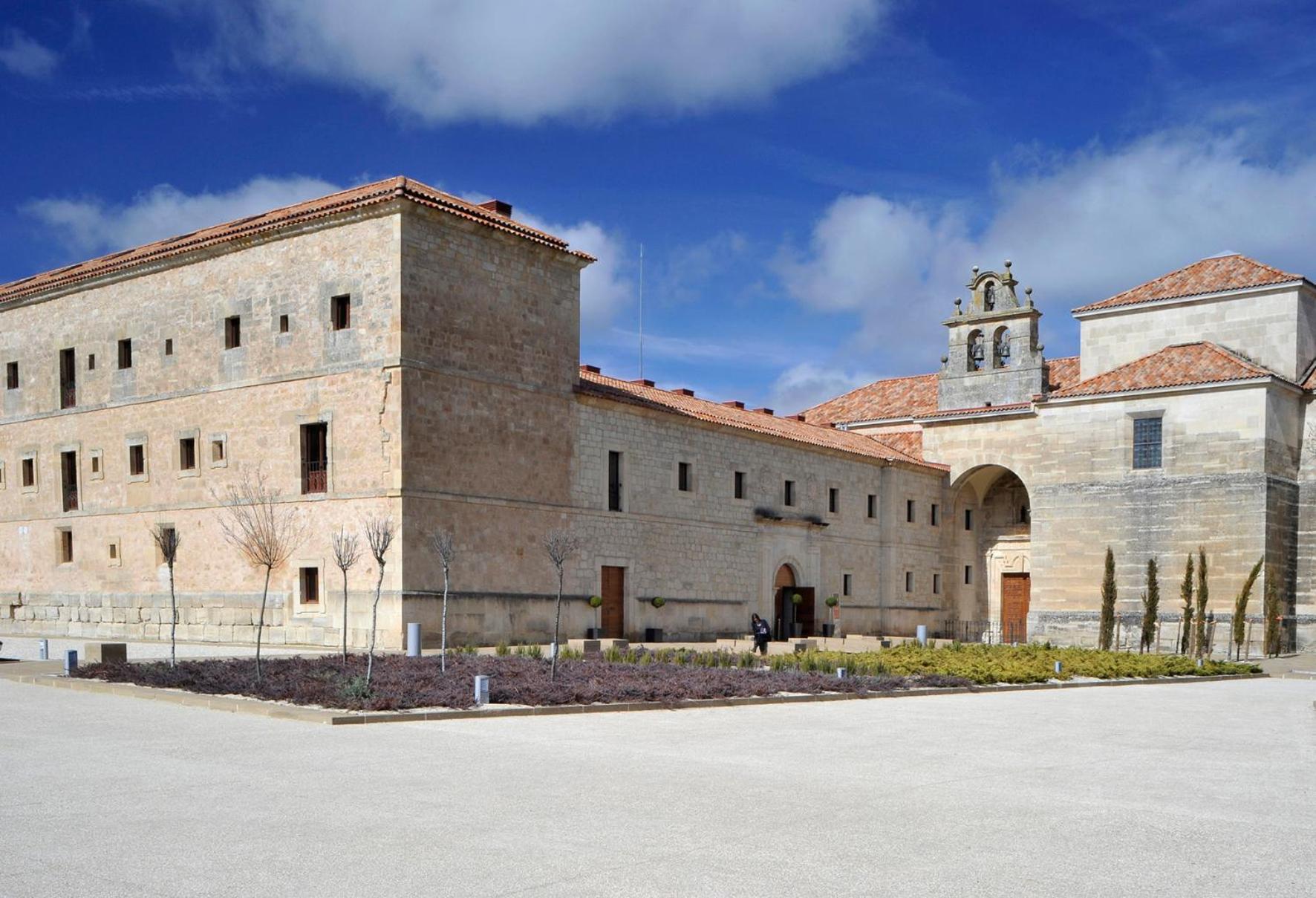 Posada Real Convento San Francisco Santo Domingo De Silos Exterior foto