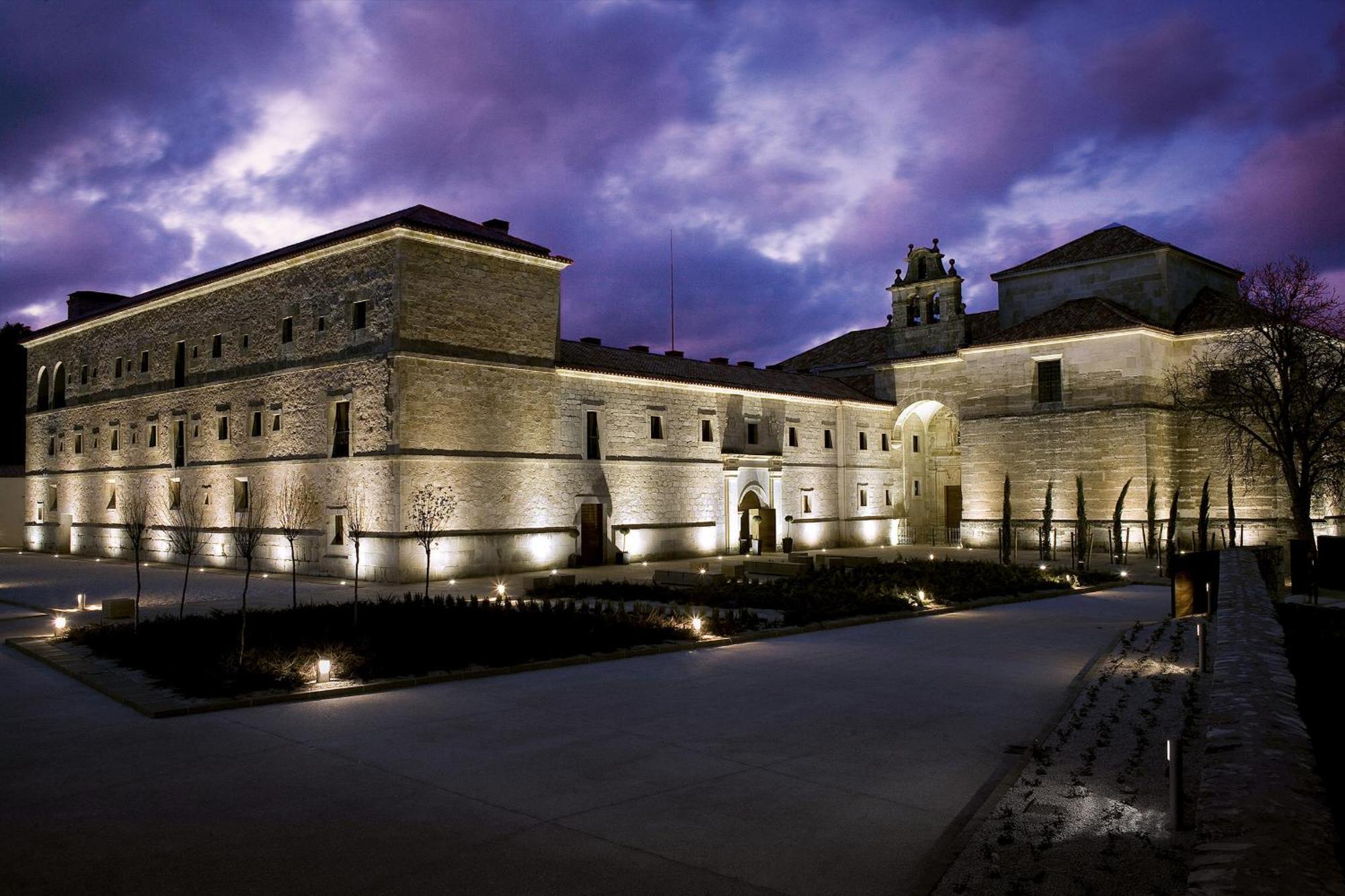 Posada Real Convento San Francisco Santo Domingo De Silos Exterior foto